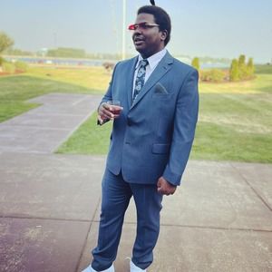 Meet your Posher, Charles